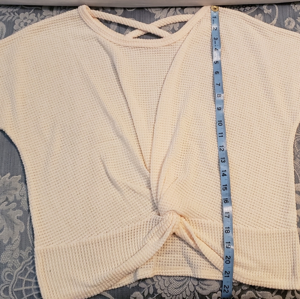 Cream top - Picture 4 of 5
